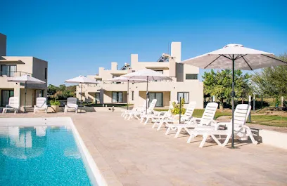 Hotel Casa Adela - Cabañas Resort