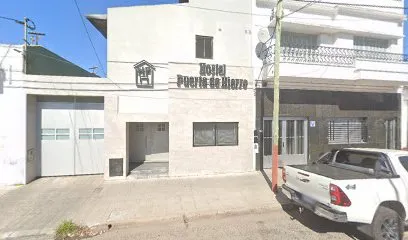 Hotel Hostel Puerta de hierro